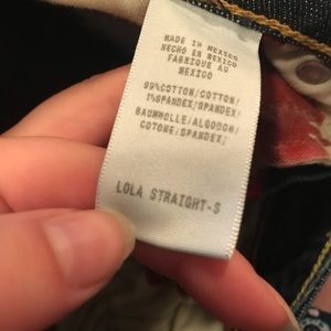 Lucky Brand Jeans - Lucky brand Lola denim jeans size 8/29 Lucky Brand Jeans - Lucky brand Lola denim jeans size 8/29
